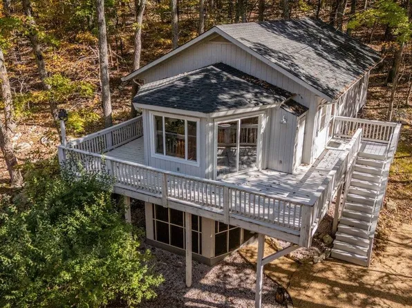 4704 Palmer Rd, McGaheysville, VA 22840