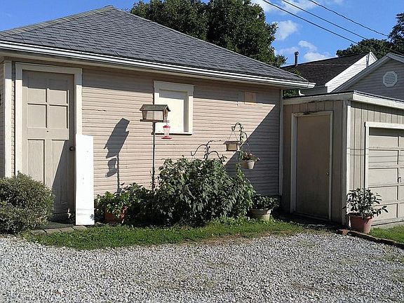 2nd image of 186 E Fair Ave