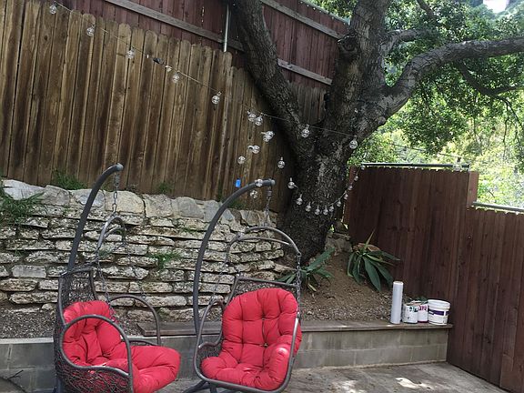 2nd image of 8194 Laurelmont Dr #1/2