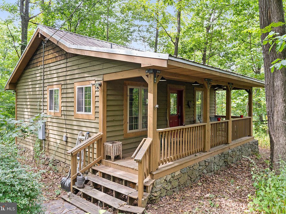 135 Apache Trl, Chester Gap, VA 22623 Zillow