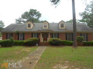 1915 Lullwater Rd, Albany, GA 31707