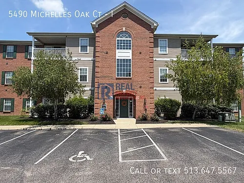5490 Michelles Oak Ct #I Photo 1