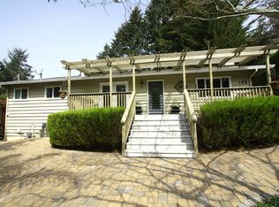 185 Merry Ln, Aptos, CA 95003