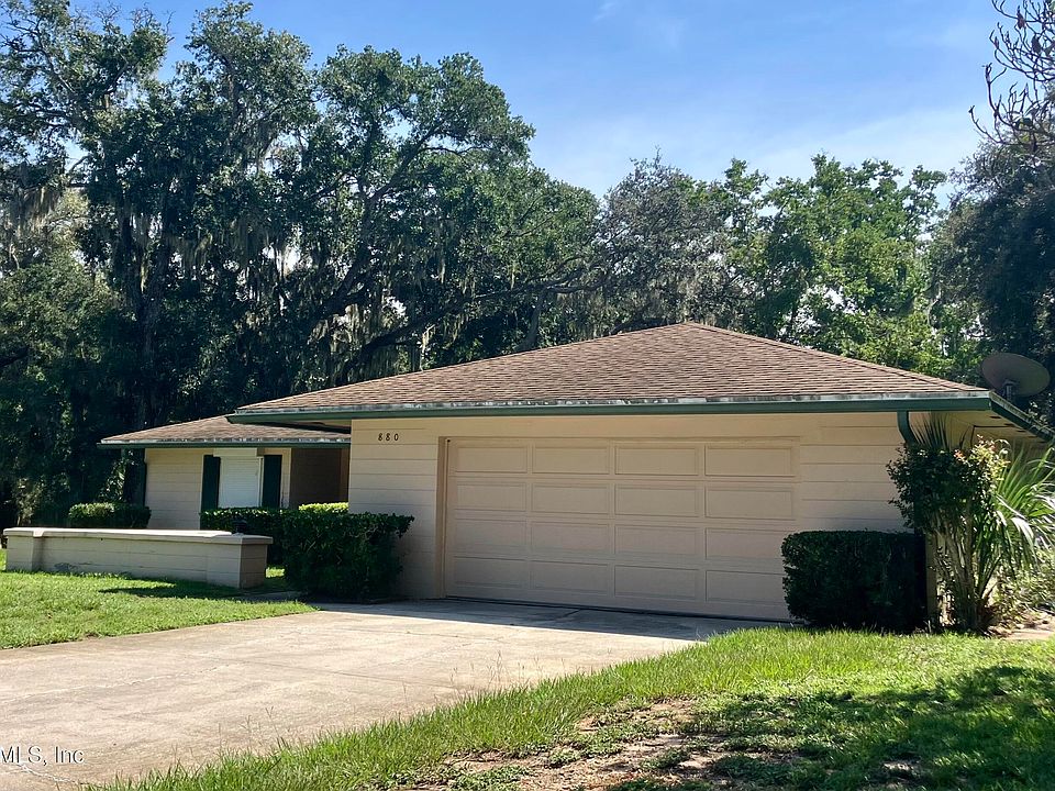 1st image of 880 ALCALA Drive