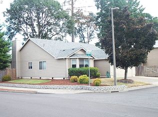 2004 SE Arlington Loop, Hillsboro, OR 97123