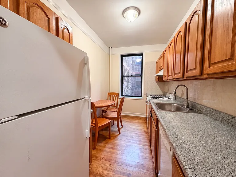 2214 64th St #51 — Photo 2