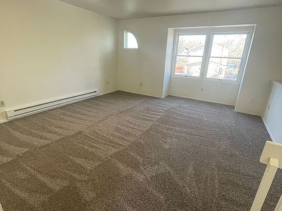 2nd image of 332 Monroe St APT 4