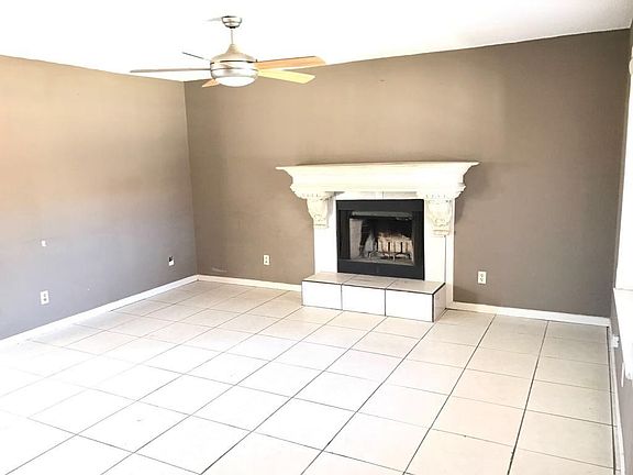 4th image of 7529 Medano Dr