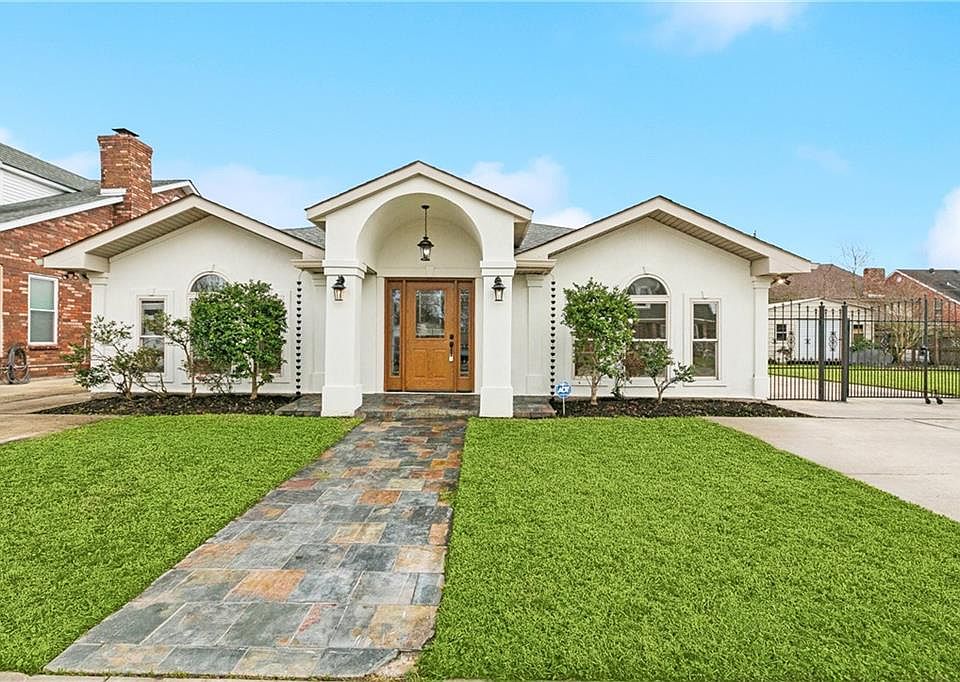 1st image of 3417 Karen Dr