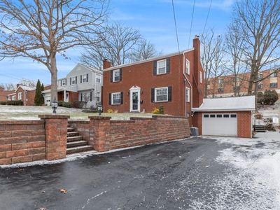 347 Mount Vernon Dr, Ellwood City, PA, 16117