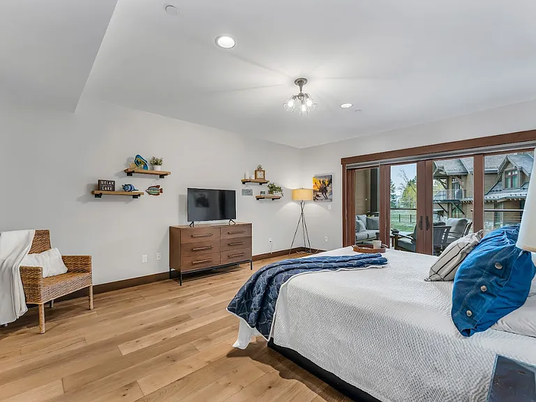 17 Beach Club Dr #221 — Photo 4