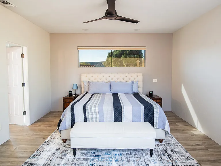 155 Quartz Dr — Photo 15