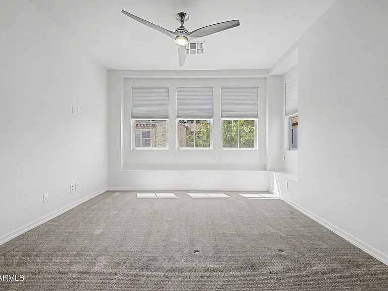 1575 W Marlin Dr — Photo 22