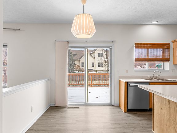 4th image of 13501 Dunes Dr