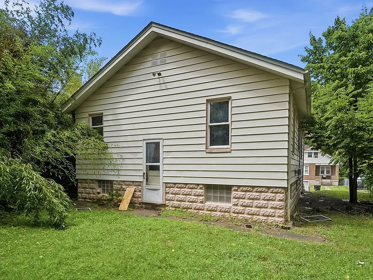 3209 Lehman Rd — Photo 20