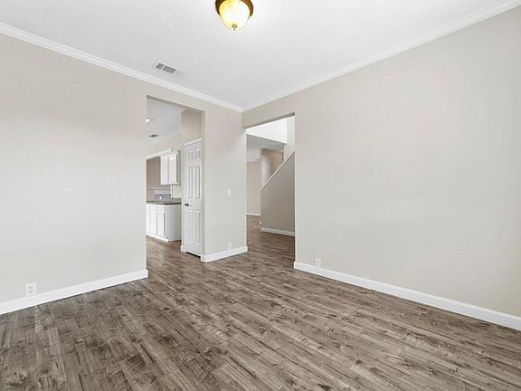 5th image of 1245 Winston Dr