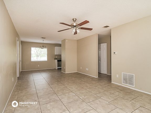 3rd image of 330 Penrose Ct