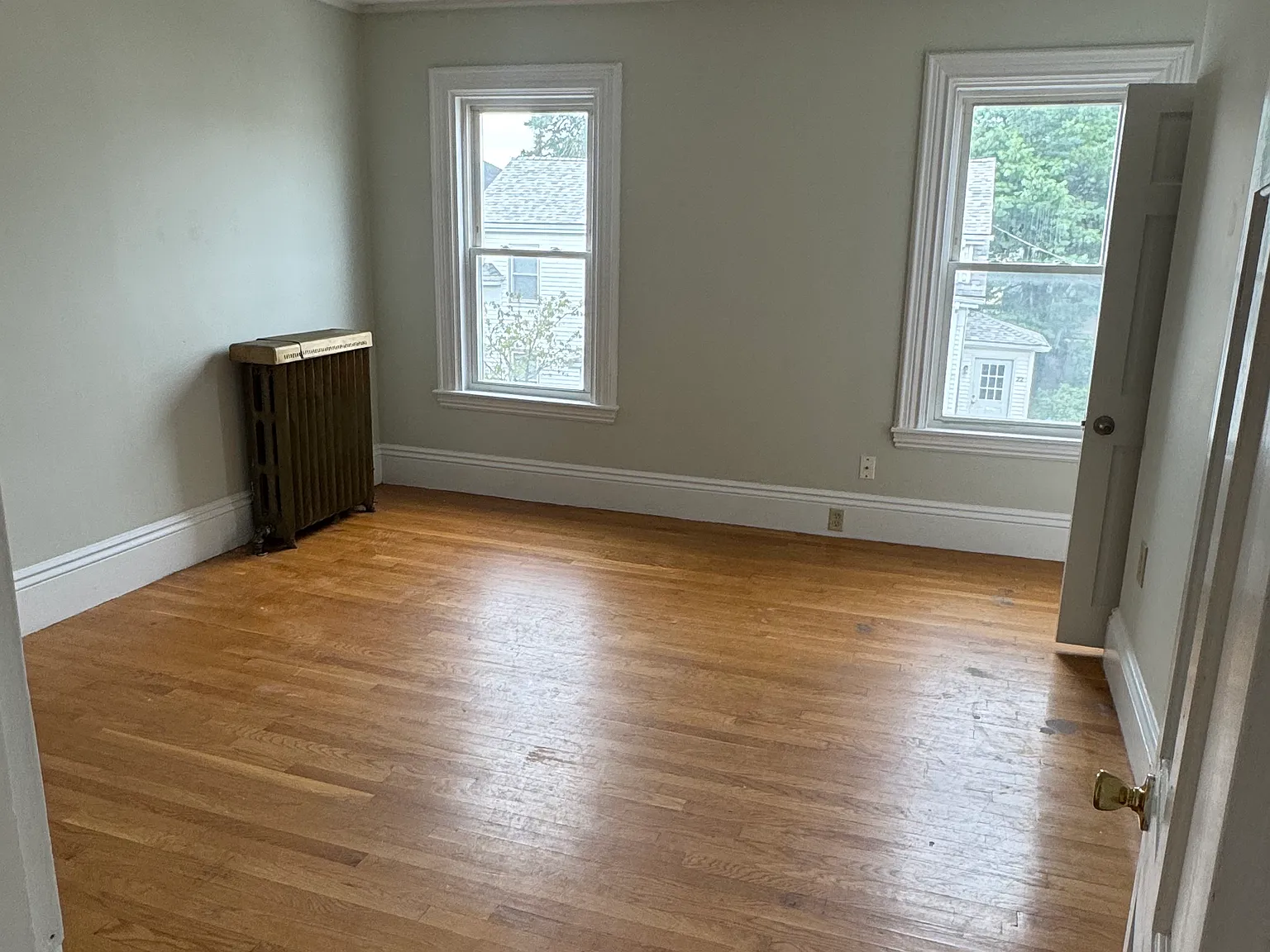 3 bed, 1800 sqft, $3,200 — Photo 3