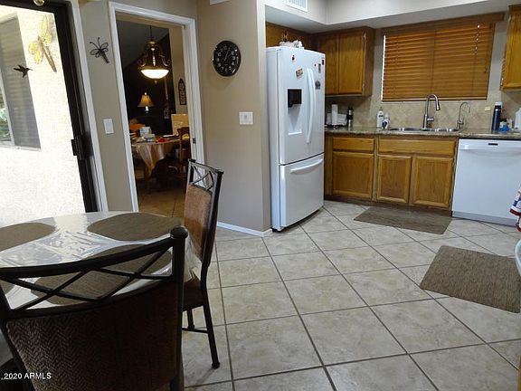 4th image of 26210 S Eastlake Dr