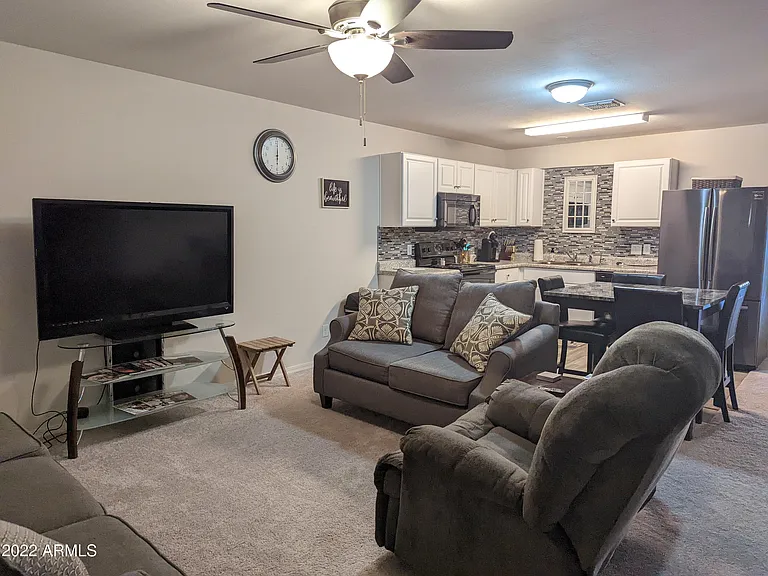 131 E Patton Ave — Photo 5