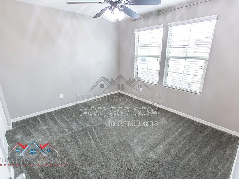 11689 N 166th Dr — Photo 35