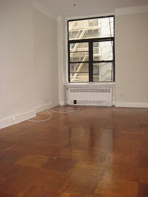 Rented by Magnone Real Estate | media 23