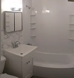 Rented by R New York