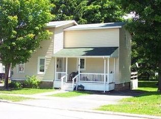 14 Anthony St, Alexandria Bay, NY 13607