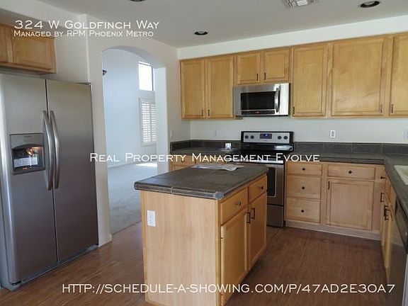 4th image of 324 W Goldfinch Way