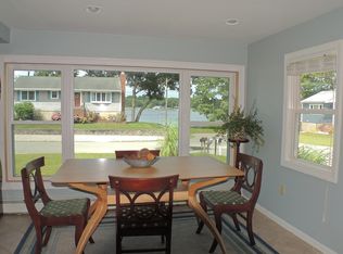 7 Highland Bay Dr, Wareham, MA 02571