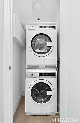 Rented by Mirador Real Estate | media 13