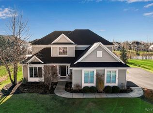 6046 Corinne Ln, Clarence, NY 14031