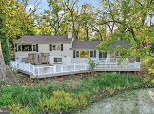 121 Midway Rd, Phoenixville, PA 19460