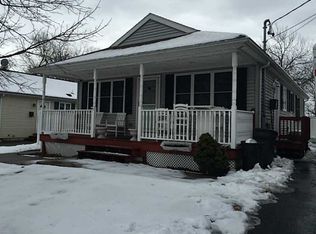 59 Charlton Ave, Pawtucket, RI 02860