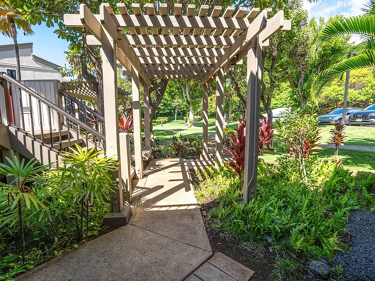 Wailea Ekolu Pl — Photo 43