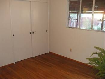 5th image of 3629 Highland Ave