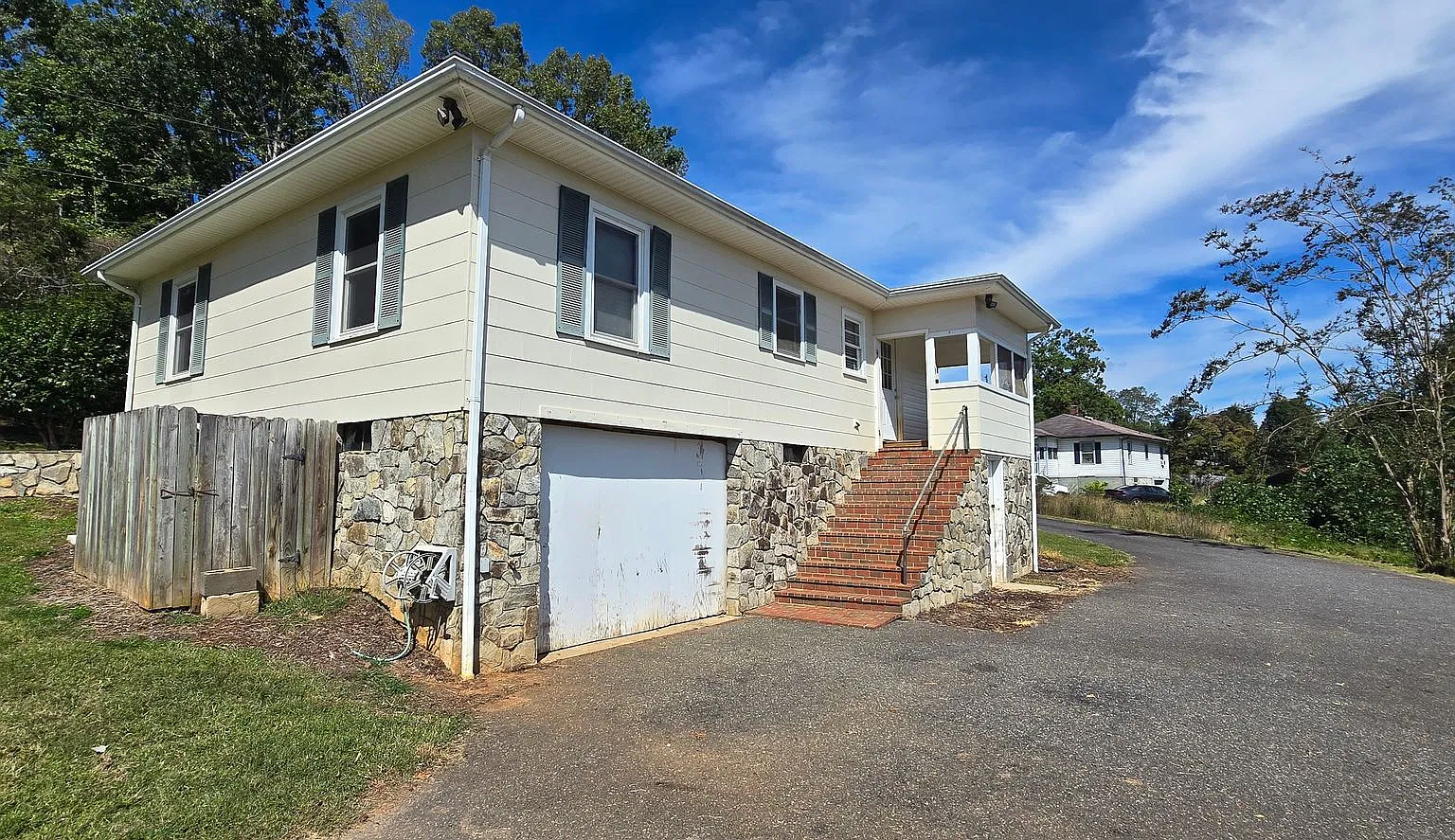 2697 Spears Rd, Lenoir NC 28645 — Photo 3