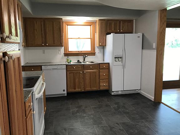 4th image of 11107 Leisure Ln
