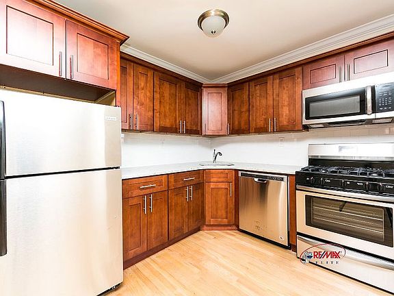 2nd image of 8901 Narrows Ave #6E