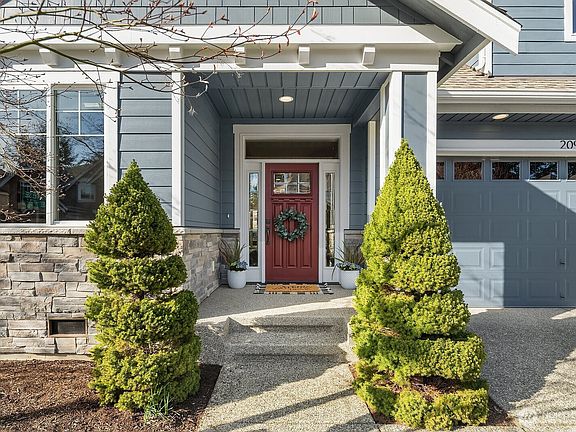 3rd image of 20914 SE 7th Place