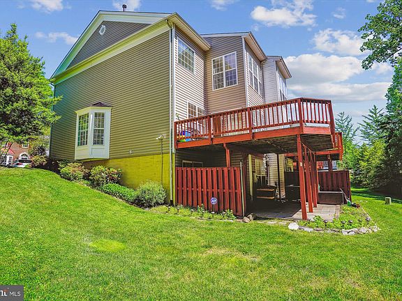 5th image of 19461 Rayfield Dr