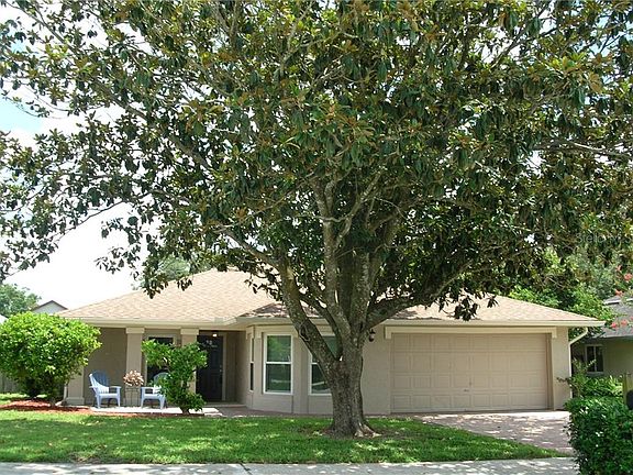 2nd image of 1063 Beckstrom Dr