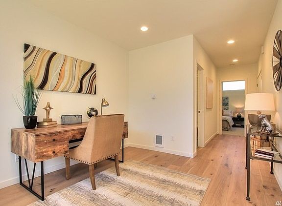 2nd image of 3045 21st Ave W #C
