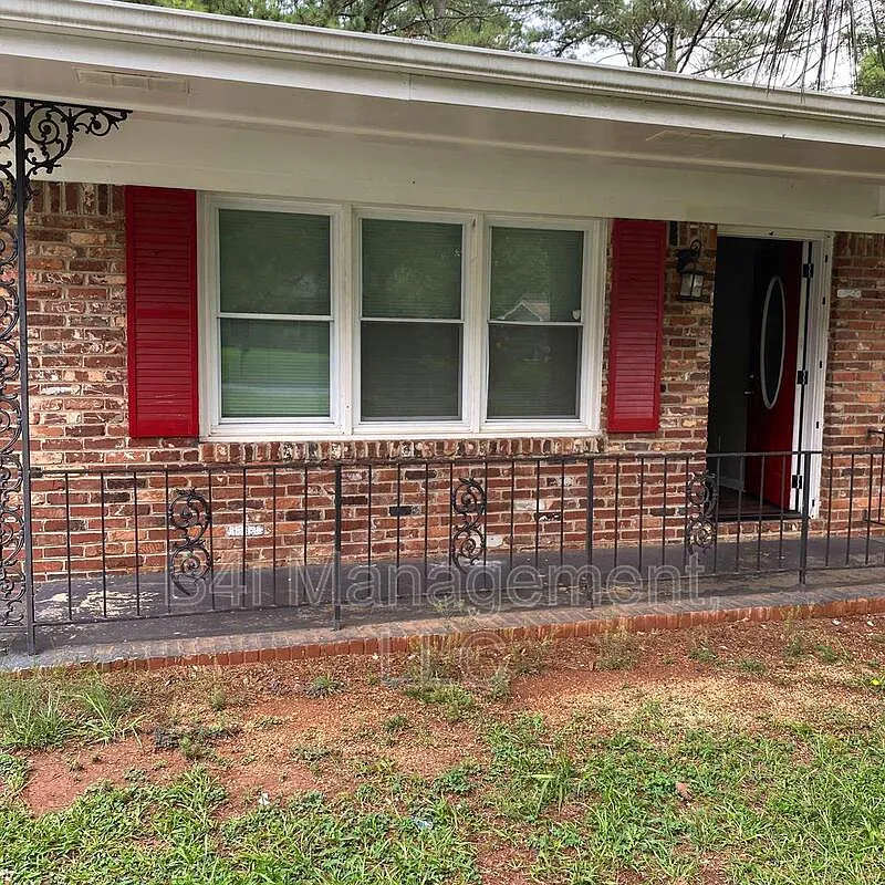 7435 Ann St photo 1