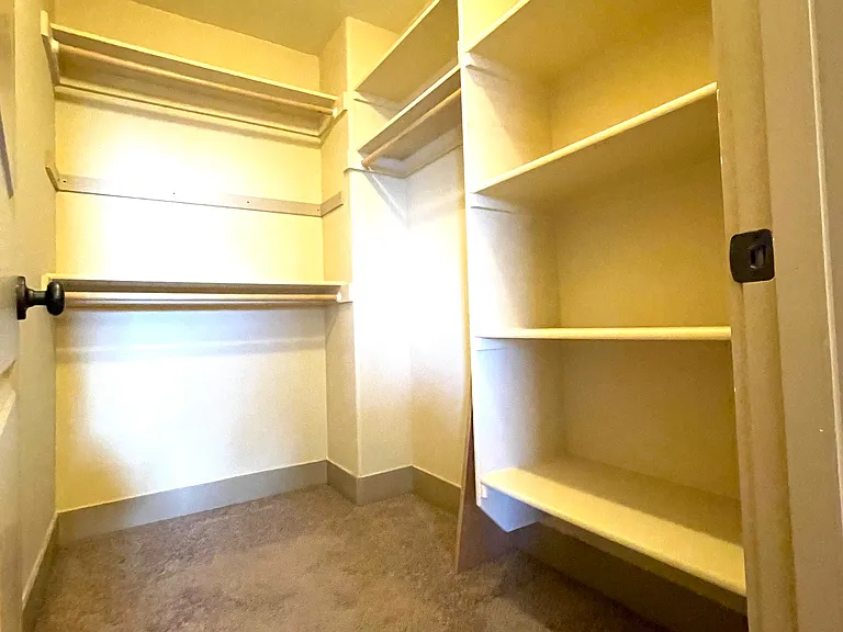 1163 SW Binford Lake Pkwy — Photo 11