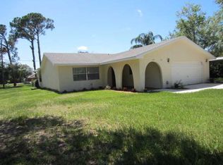 5605 N Shannon Dr, Fort Pierce, FL 34951