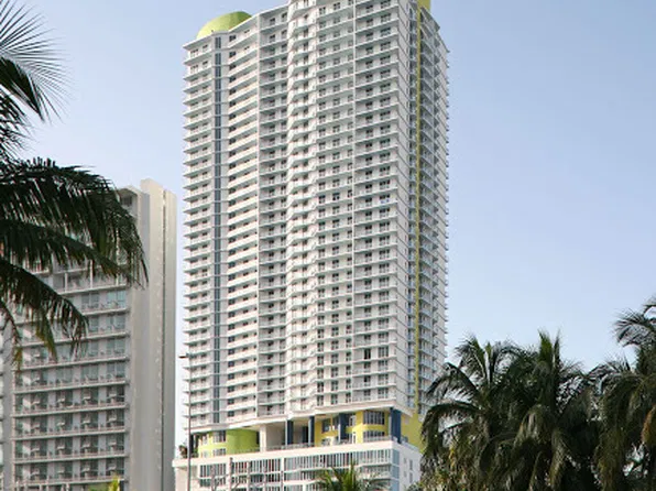 185 SW 7th St, Miami, FL