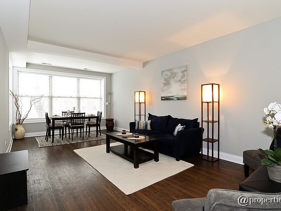 Living Room/Dining Room