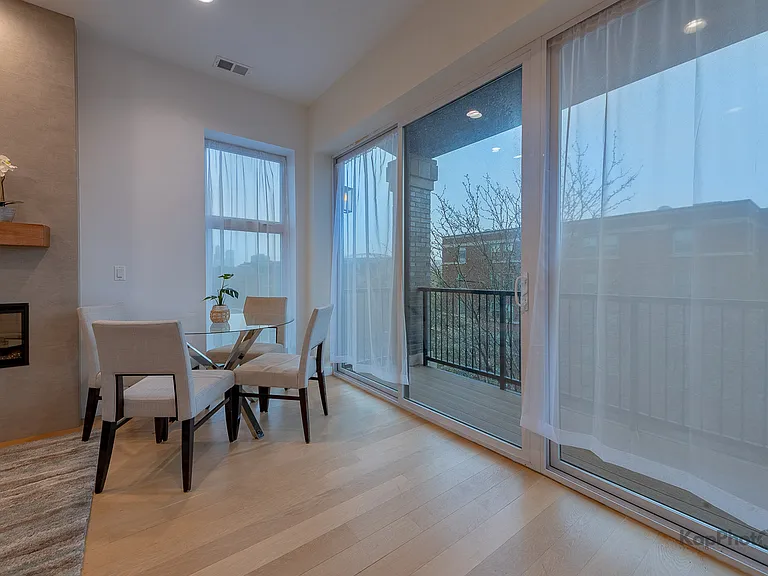 2110 W Washington Blvd #2 — Photo 7