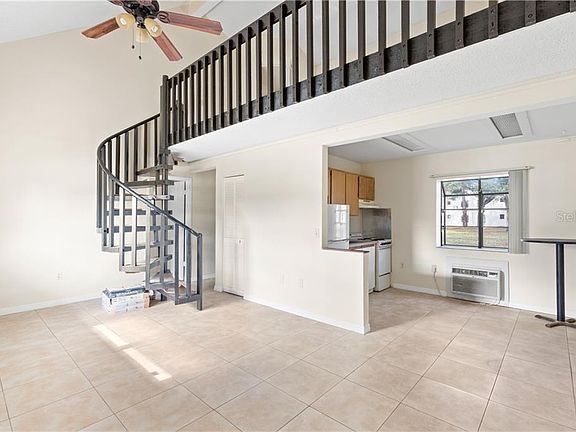 2nd image of 2134 Bradford St APT 403